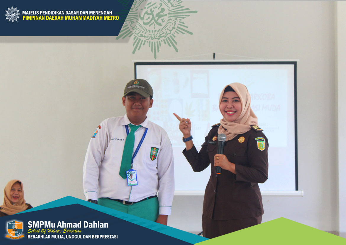 Jaksa Masuk Sekolah Tanamkan Budaya Melek Hukum